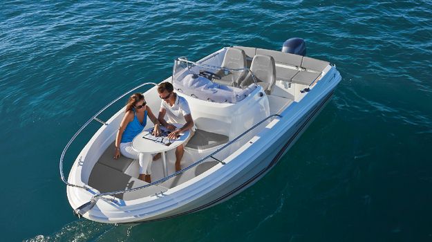 Jeanneau-Power Cap Camarat-5.5 CC