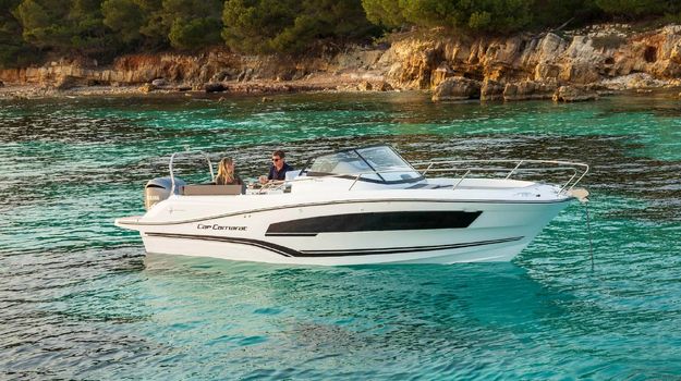 Jeanneau-Power Cap Camarat-7.5 WA 