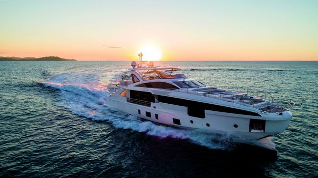Azimut-Grande-32 Metri