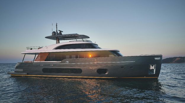 Azimut-Magellano-25M