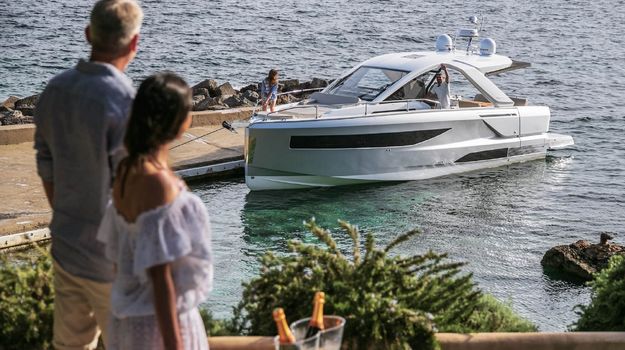 Jeanneau-Power Dayboat-DB/37 IB NEW