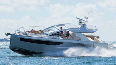 Power Dayboat