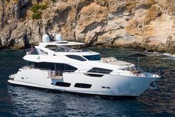 Motor Yacht 