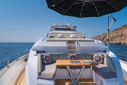 Motor Yacht 