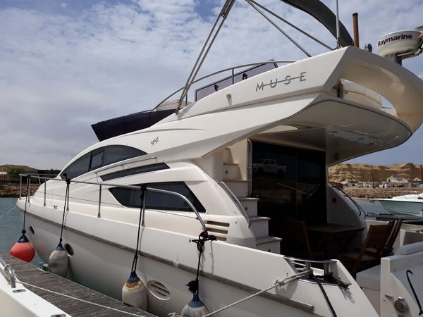 Muse 44 Flybridge 