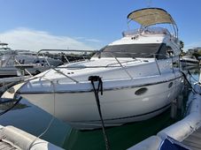 Phantom 40 Flybridge 