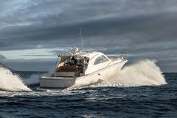 43 Offshore Express 