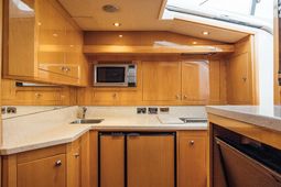 43 Offshore Express 