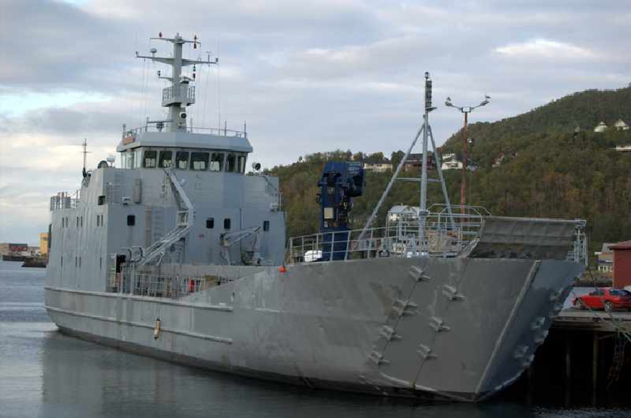 Boats & Ships for Sale Military Military Coast Guard Vessel 16421e